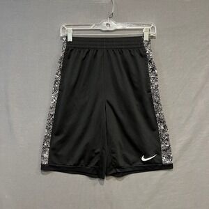Nike Shorts Boys XL Black Digital Camo Dri-FIT Athletic Basketball DD3510-010